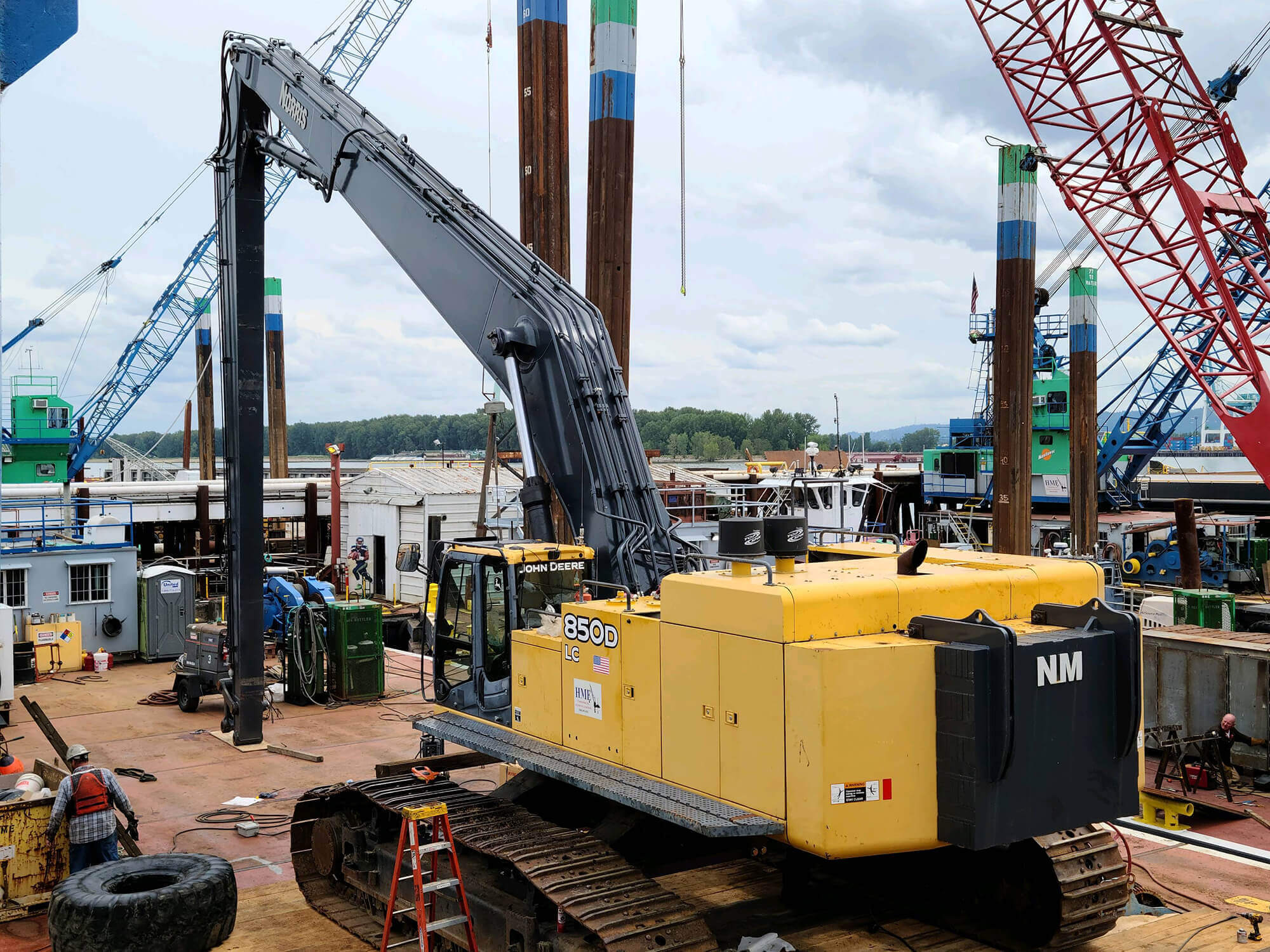 long reach boom 76